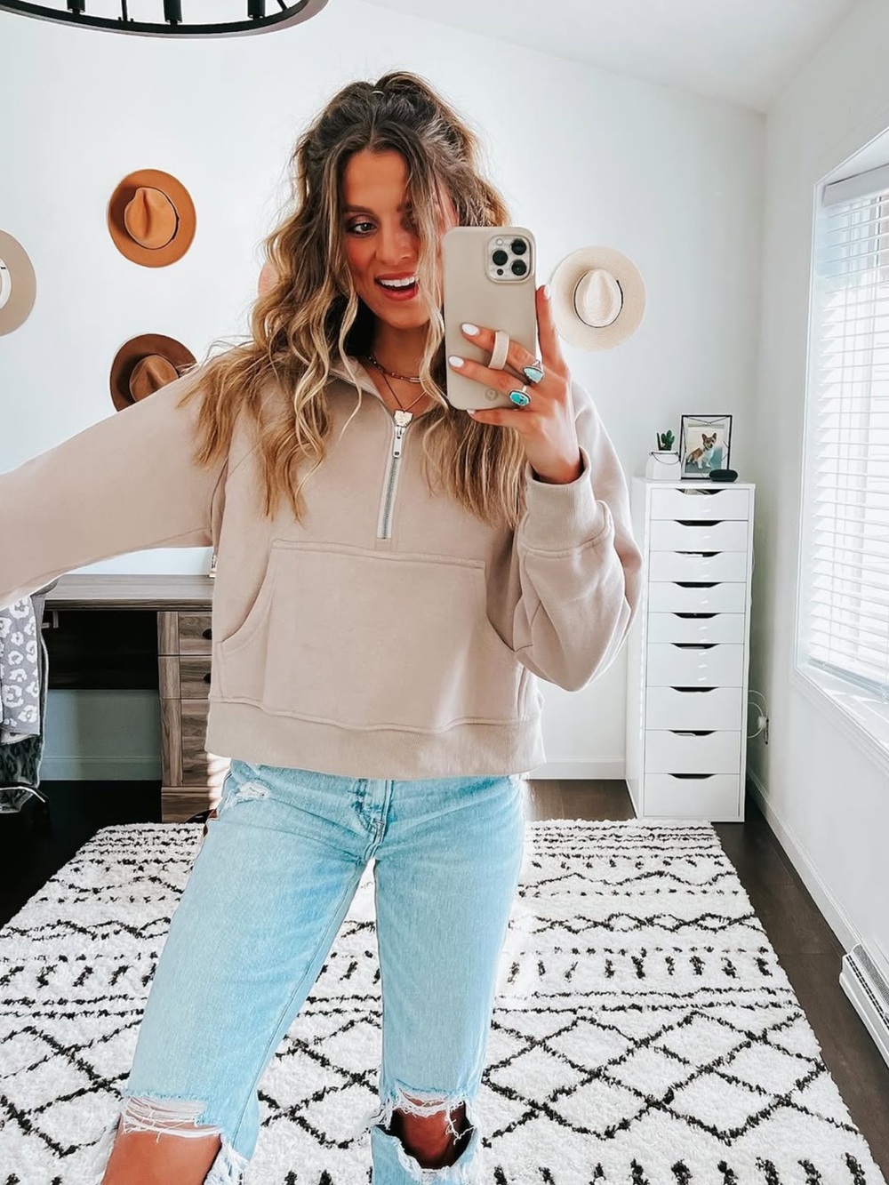 HALF ZIP SWEATER